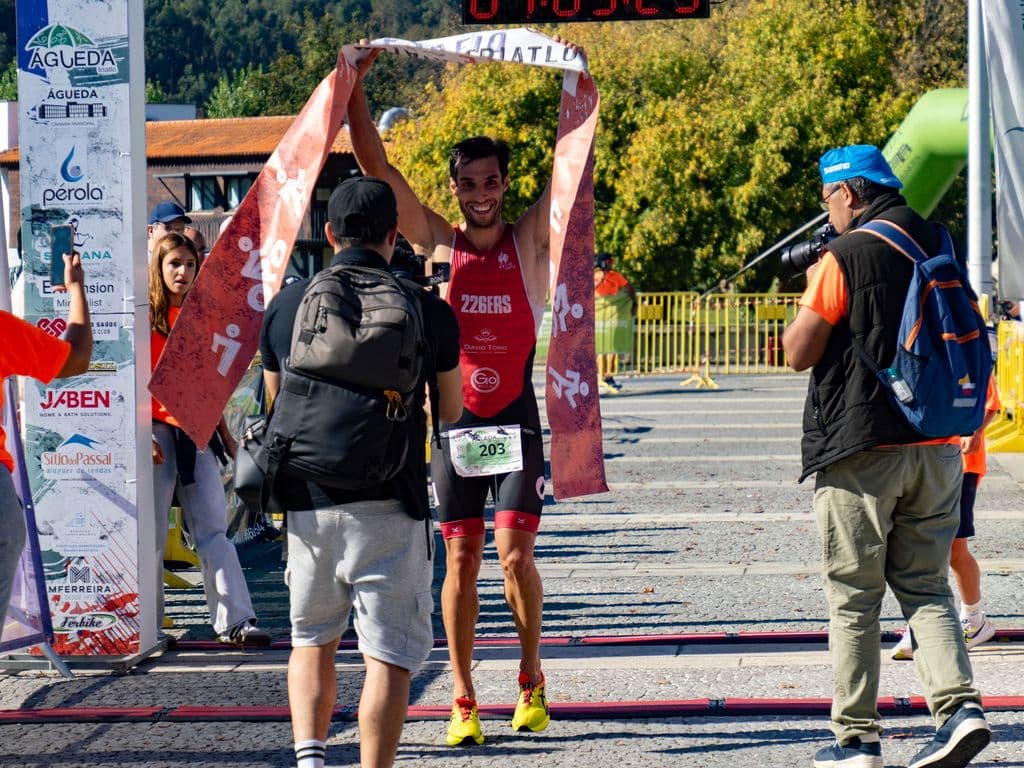 Atleta com o dorsal 203