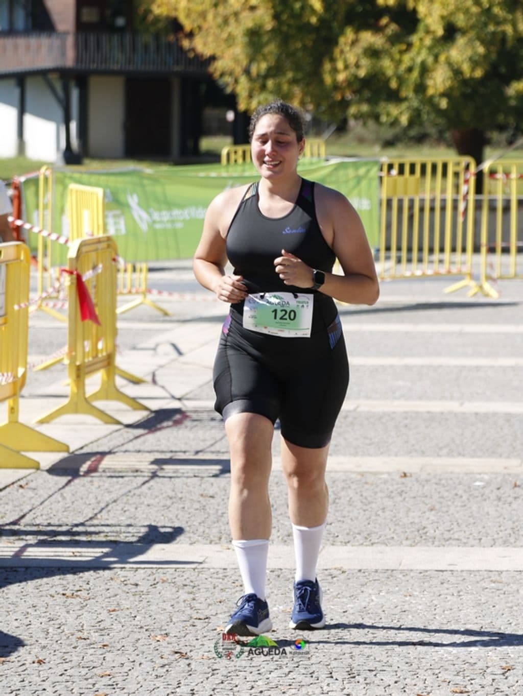 Atleta com o dorsal 120
