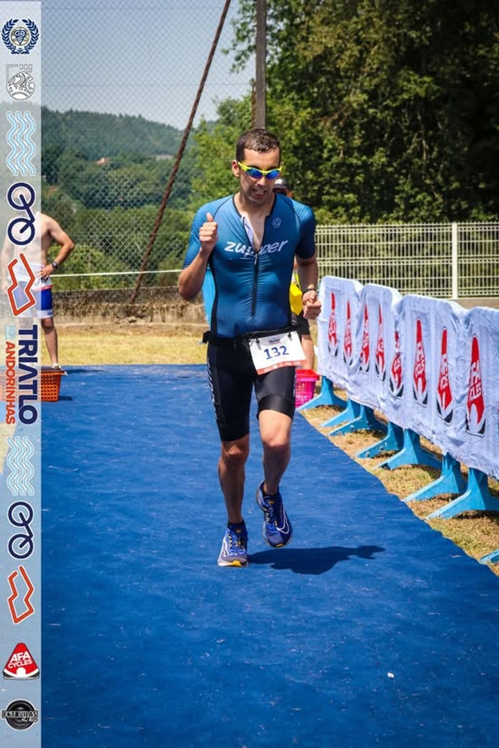 Atleta com o dorsal 132