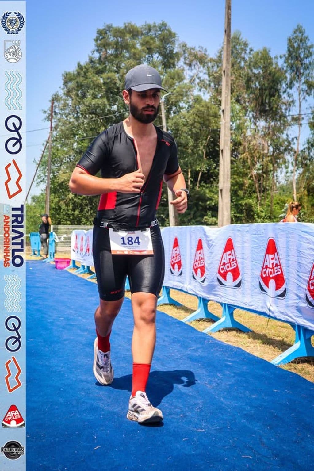 Atleta com o dorsal 184