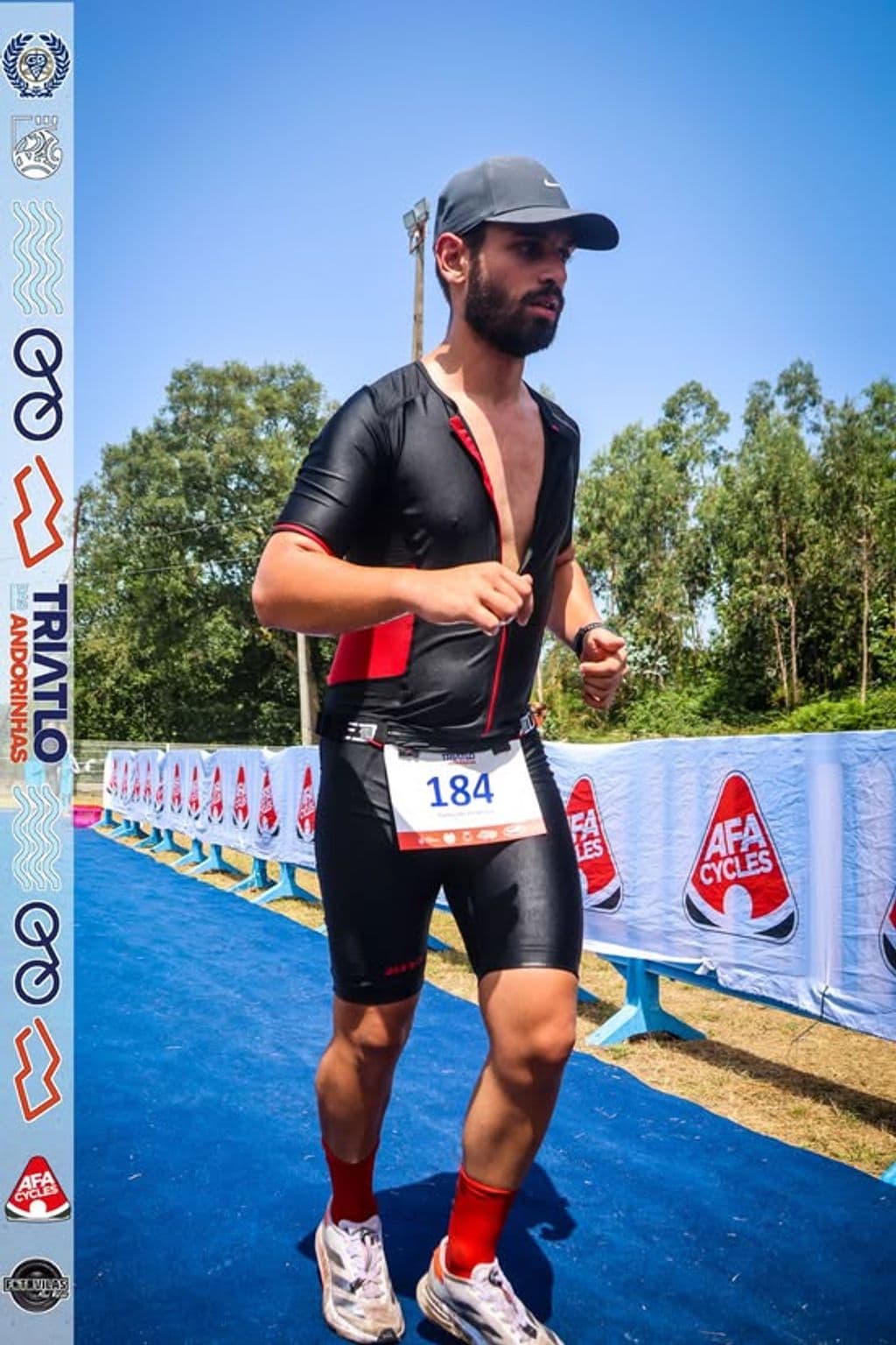 Atleta com o dorsal 184