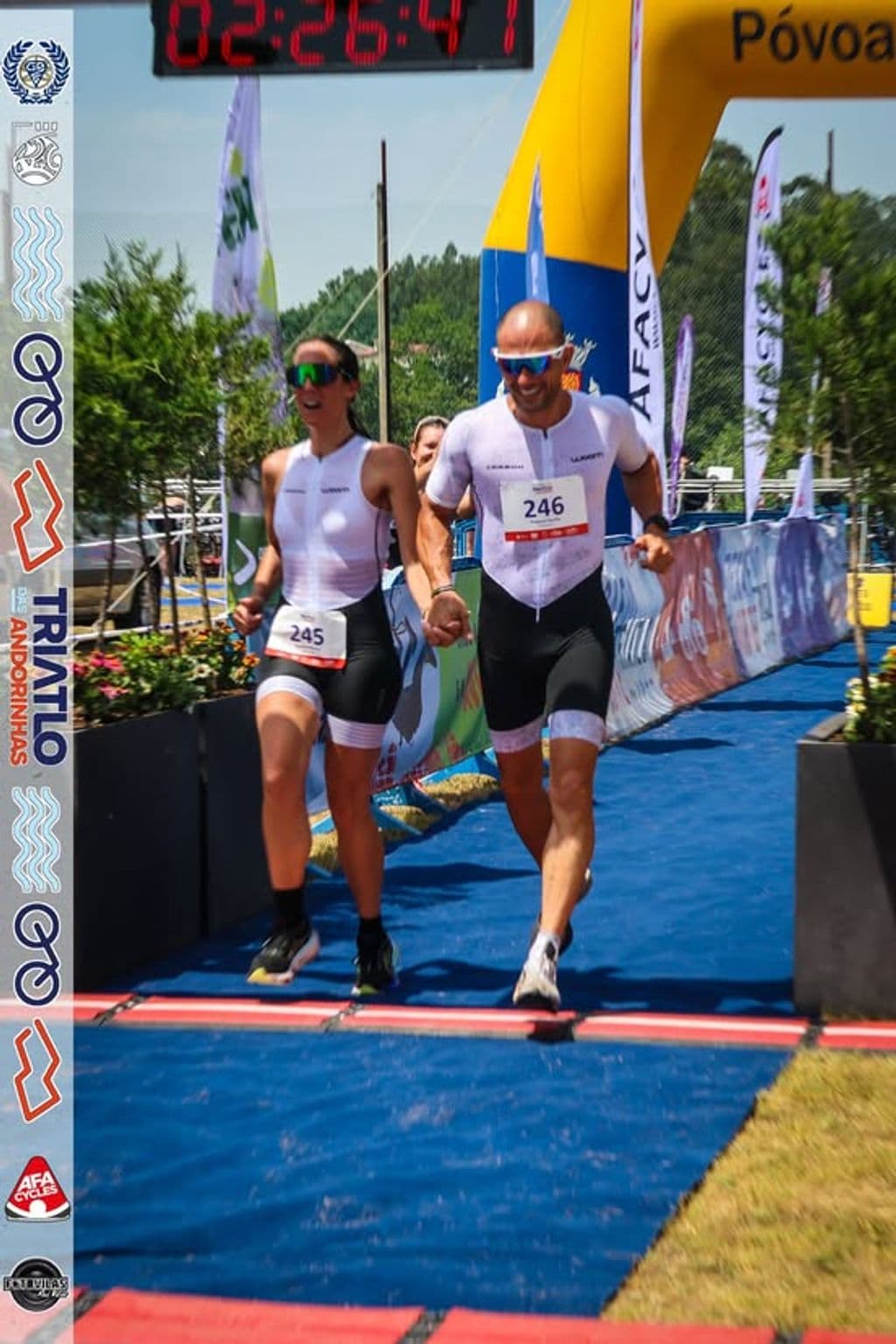 Atleta com o dorsal 245