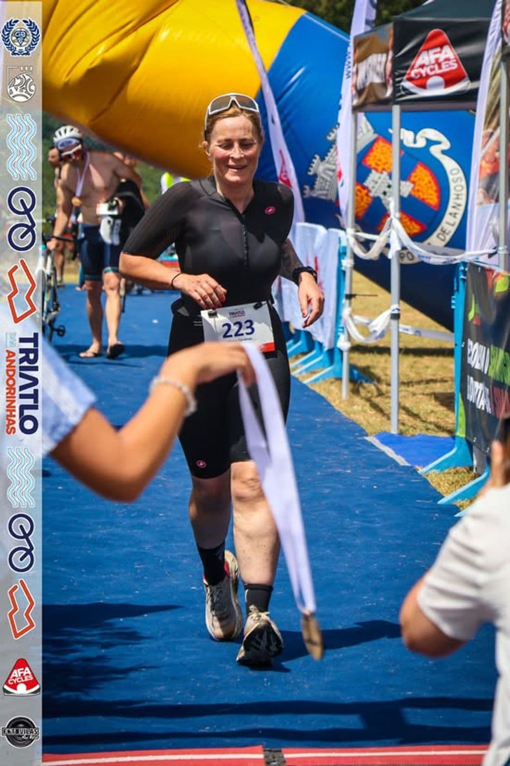 Atleta com o dorsal 223
