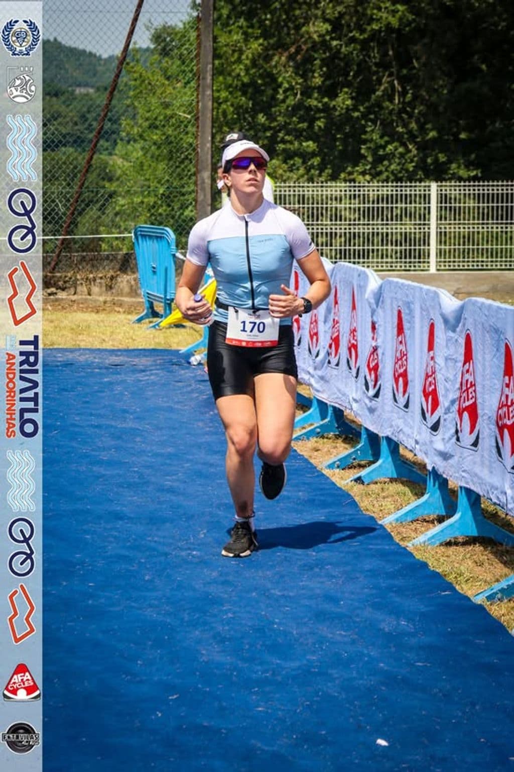 Atleta com o dorsal 170