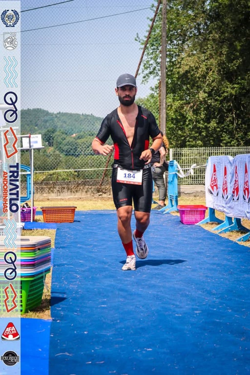 Atleta com o dorsal 184