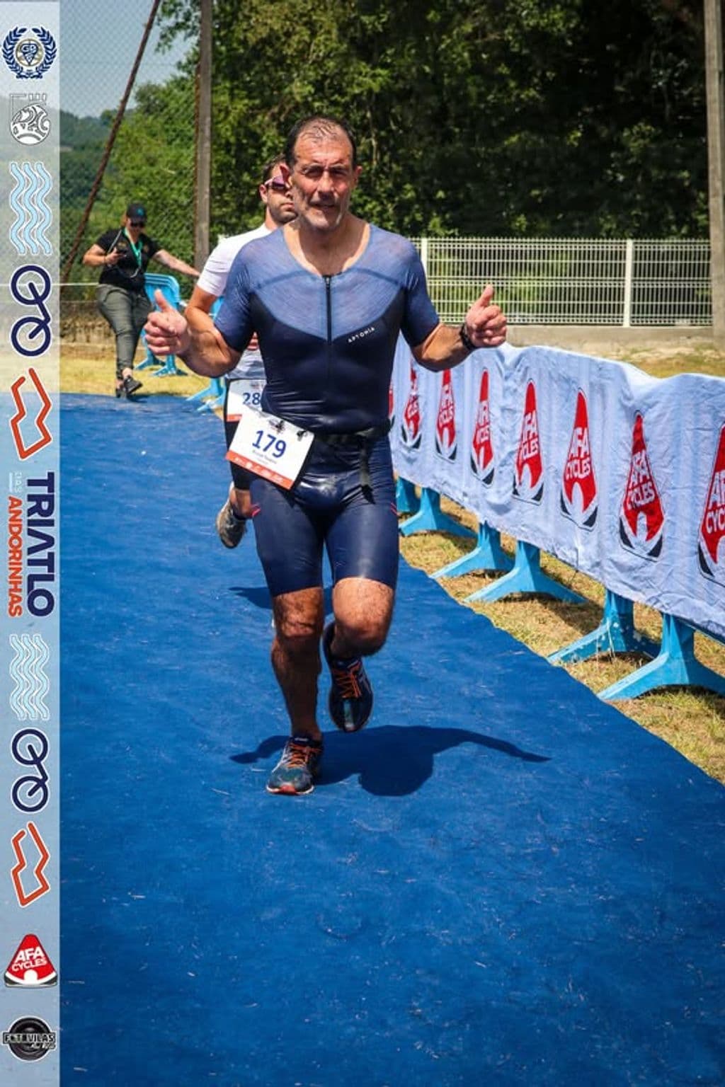 Atleta com o dorsal 179