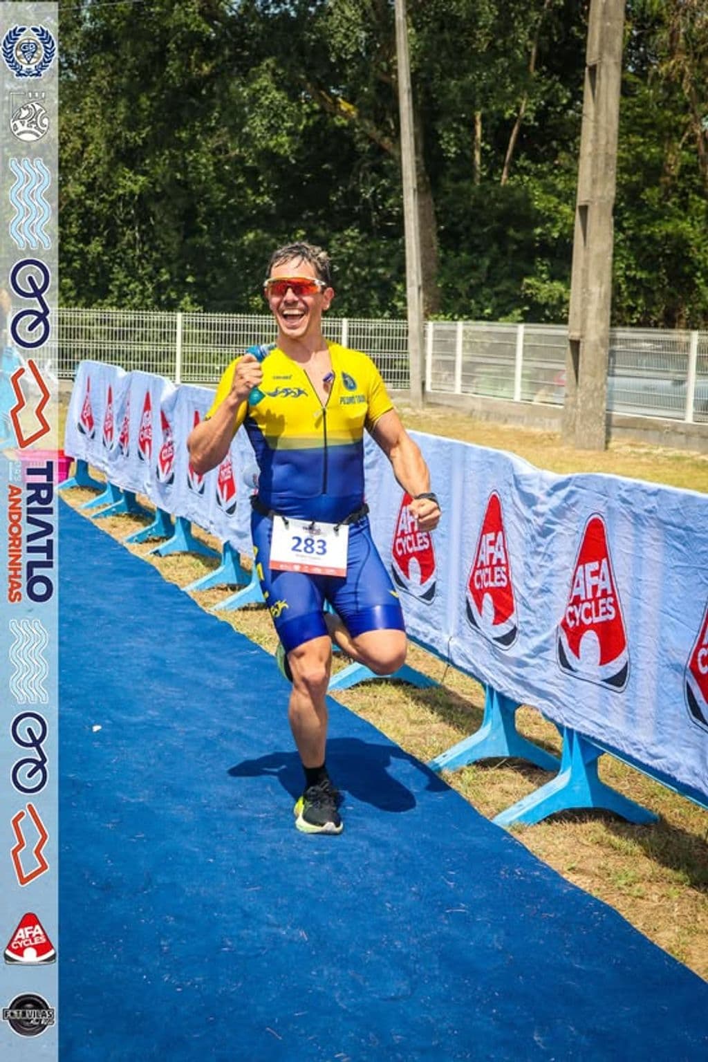 Atleta com o dorsal 283