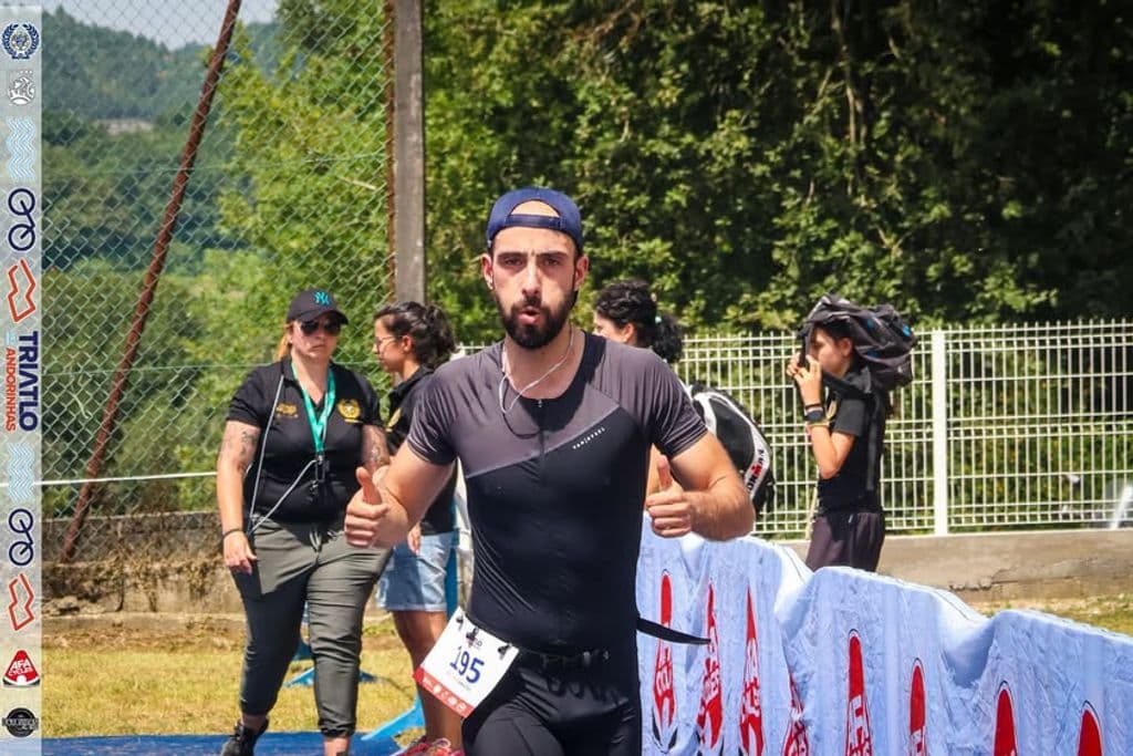 Atleta com o dorsal 195