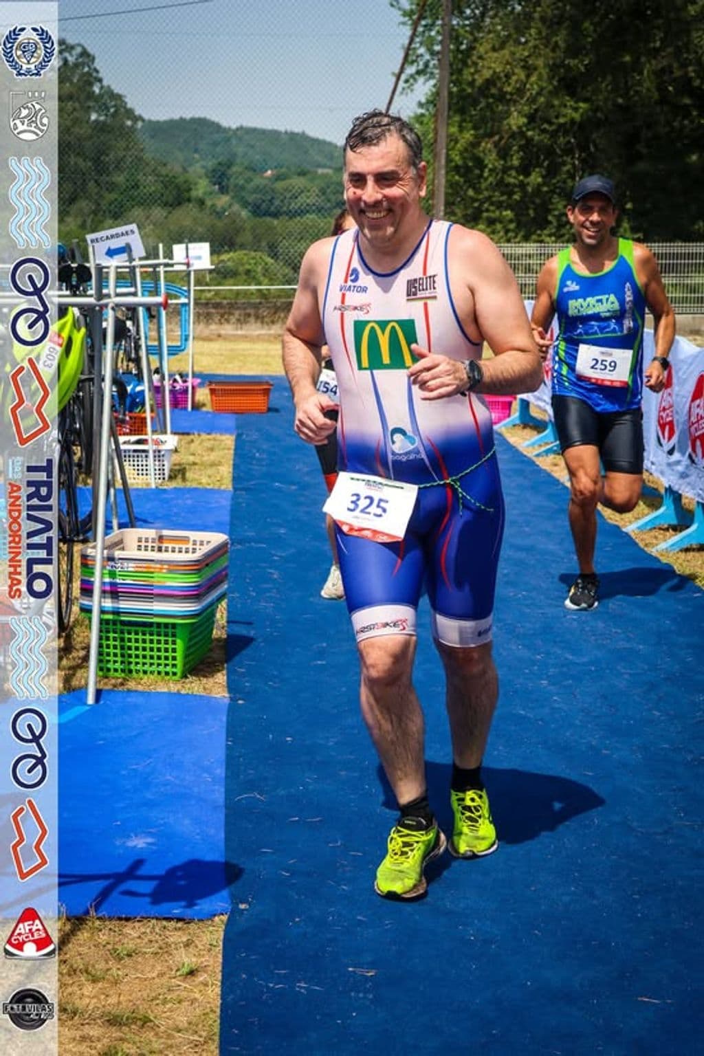 Atleta com o dorsal 325