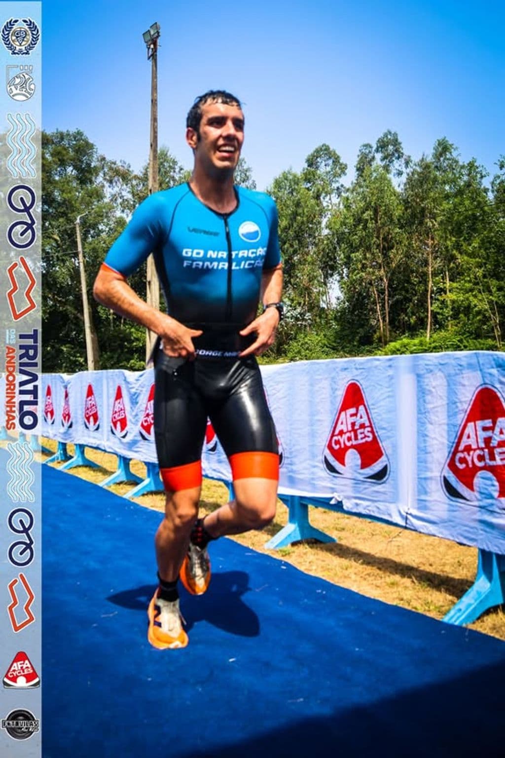 Atleta com o dorsal 335