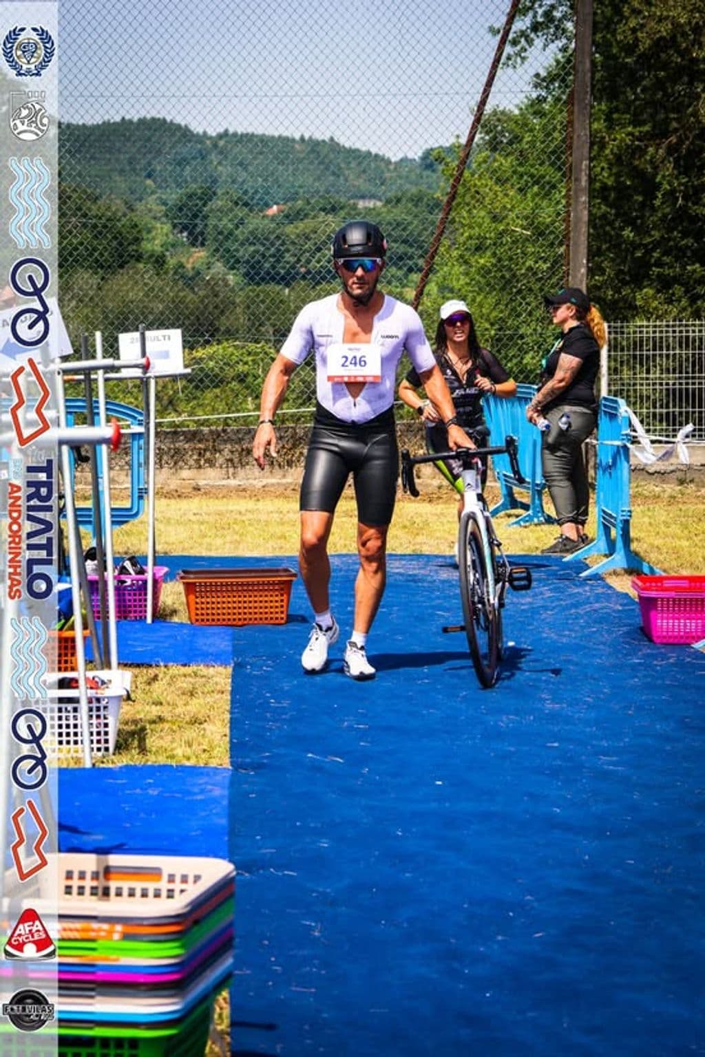 Atleta com o dorsal 246