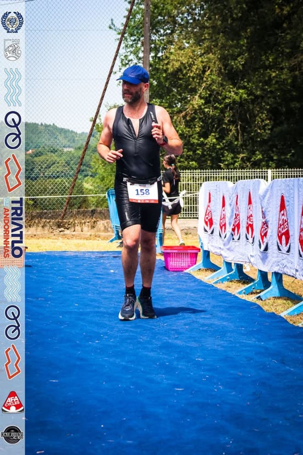 Atleta com o dorsal 158