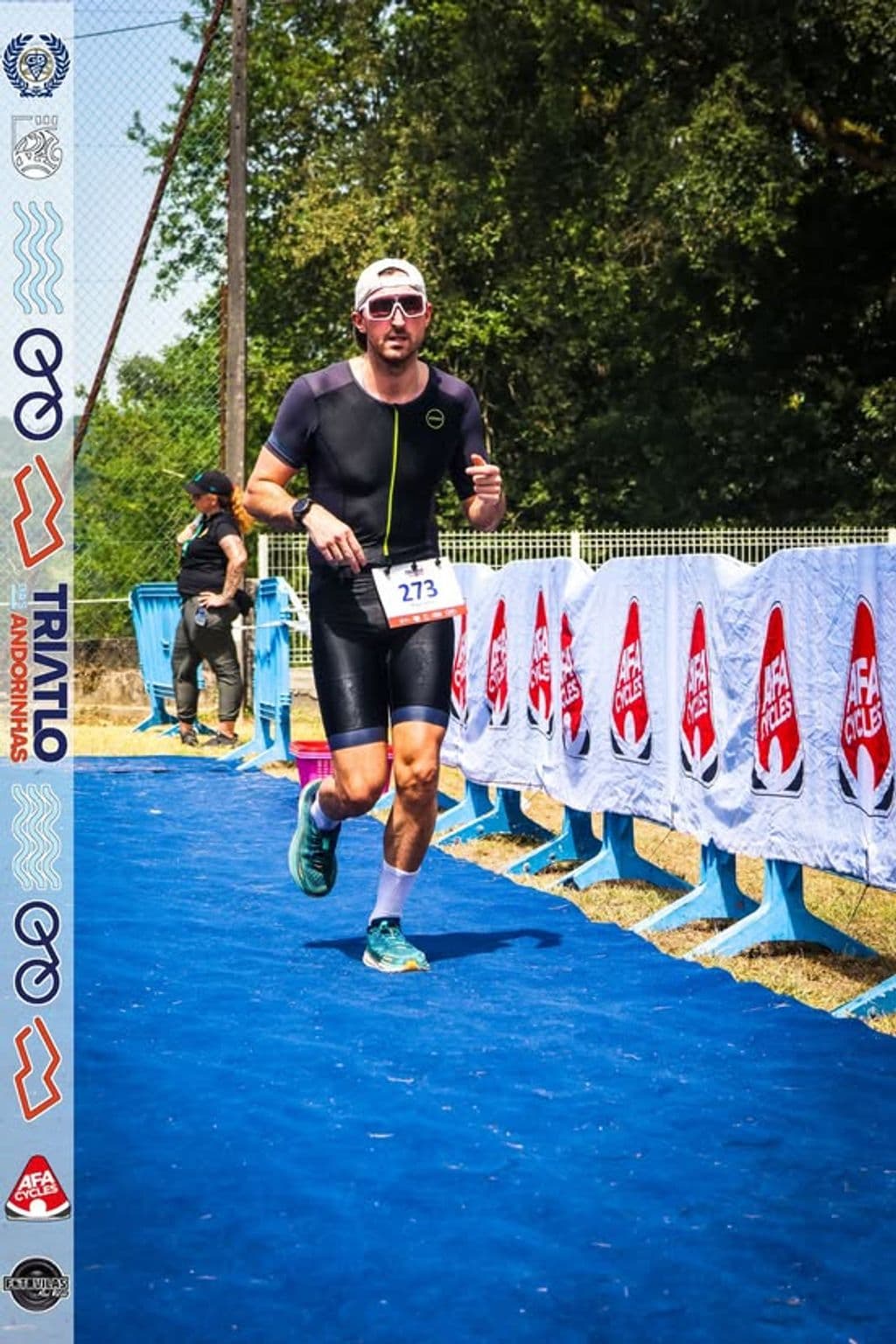 Atleta com o dorsal 273
