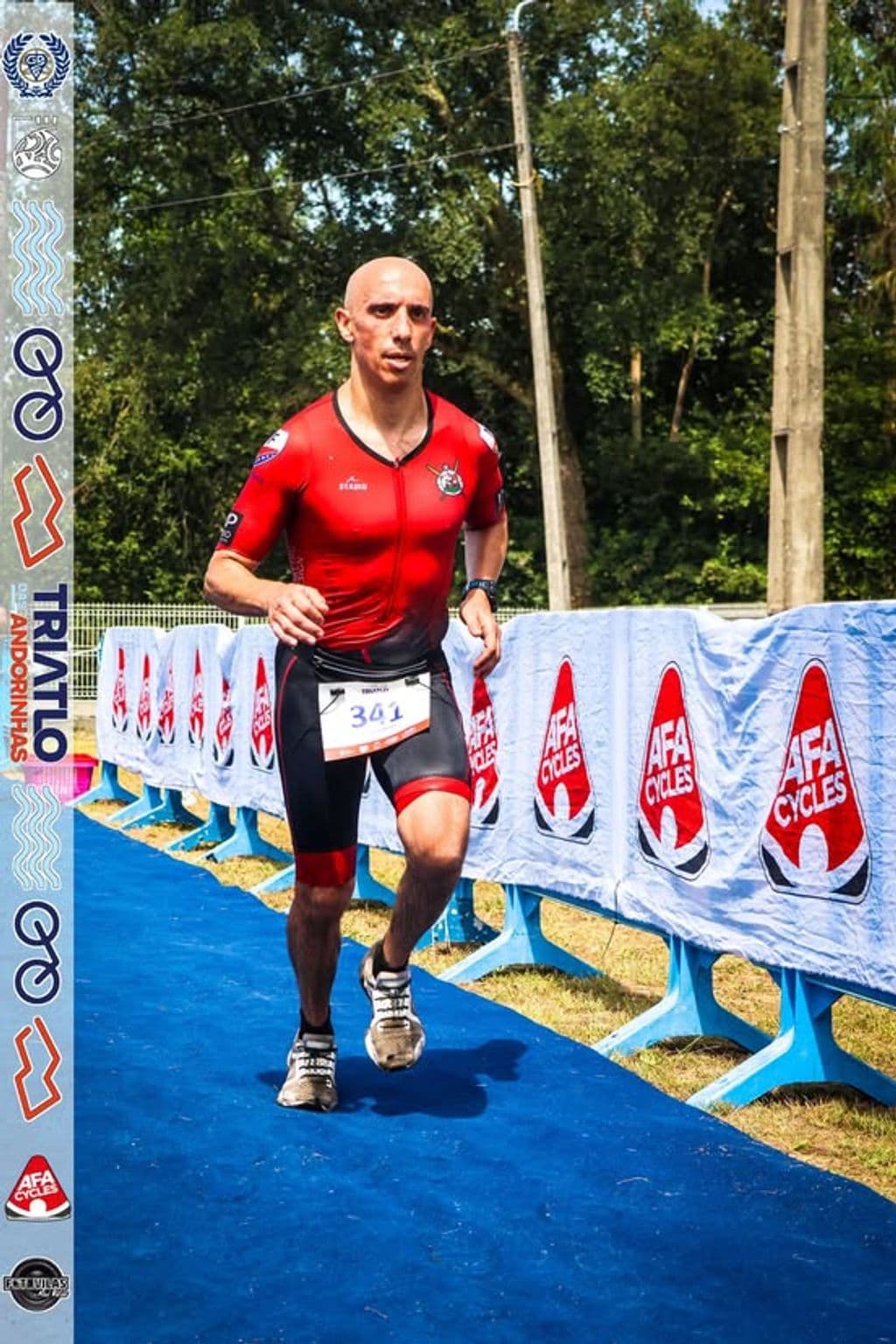 Atleta com o dorsal 341