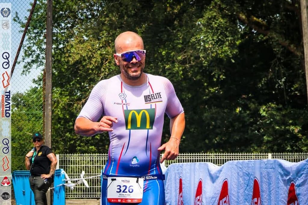Atleta com o dorsal 326