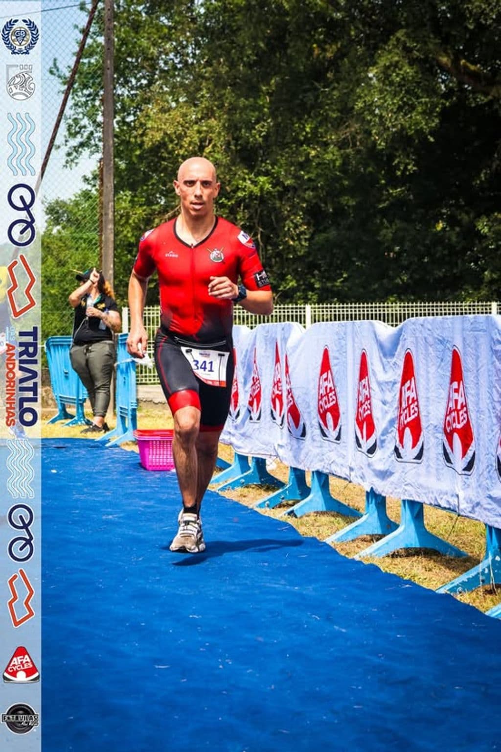 Atleta com o dorsal 341