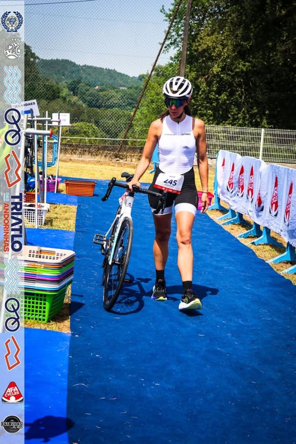 Atleta com o dorsal 245
