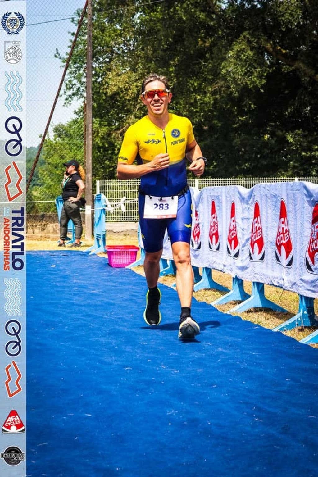 Atleta com o dorsal 283