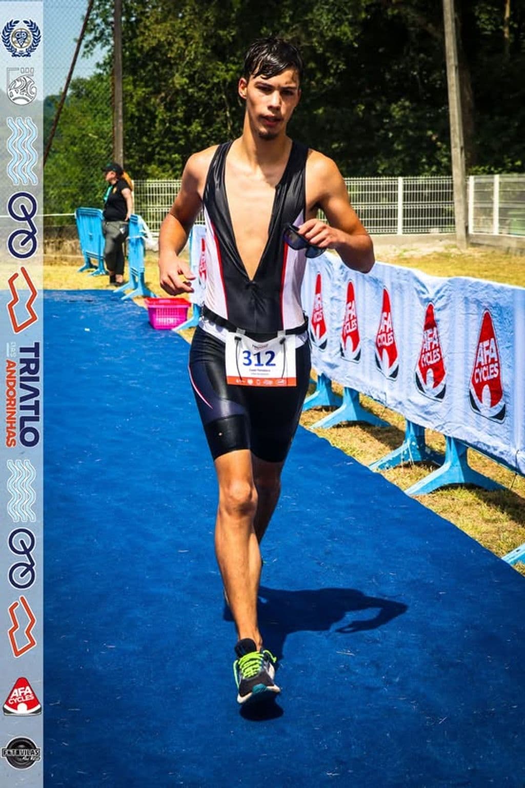 Atleta com o dorsal 312
