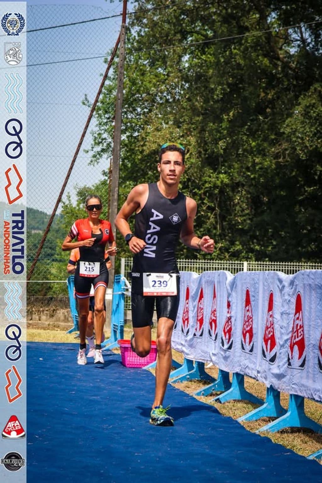 Atleta com o dorsal 239