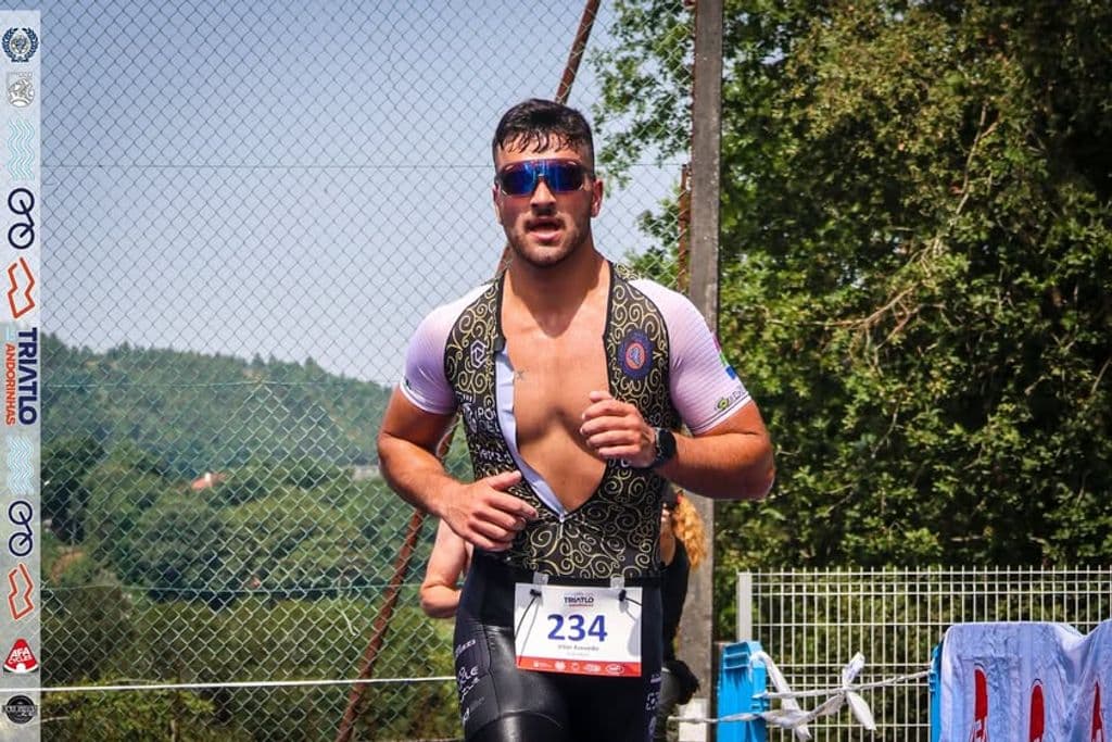 Atleta com o dorsal 234