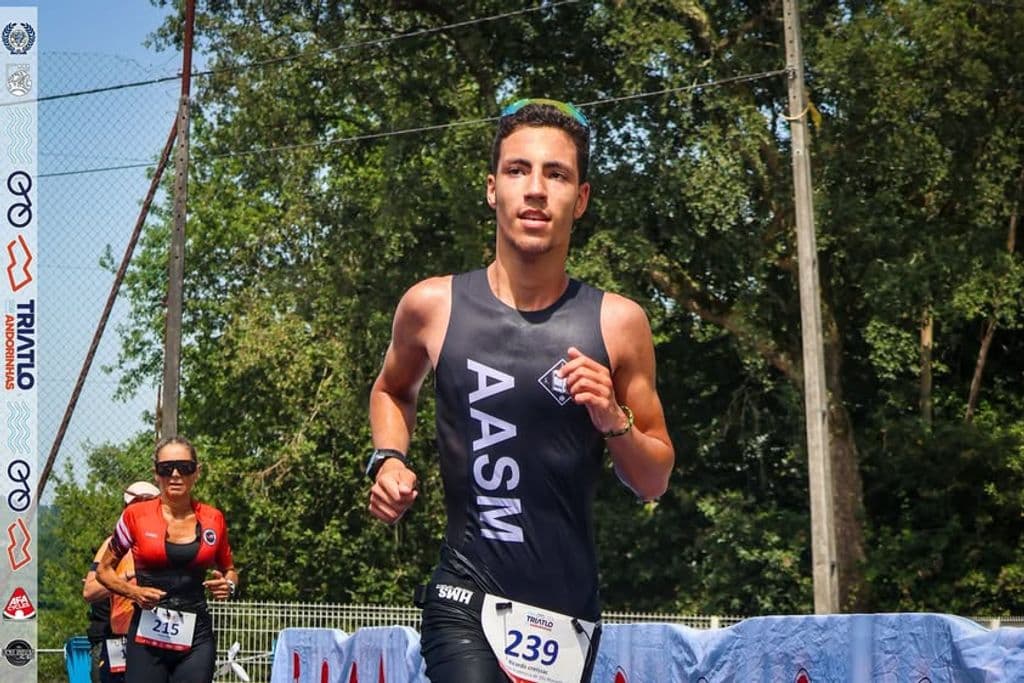 Atleta com o dorsal 239