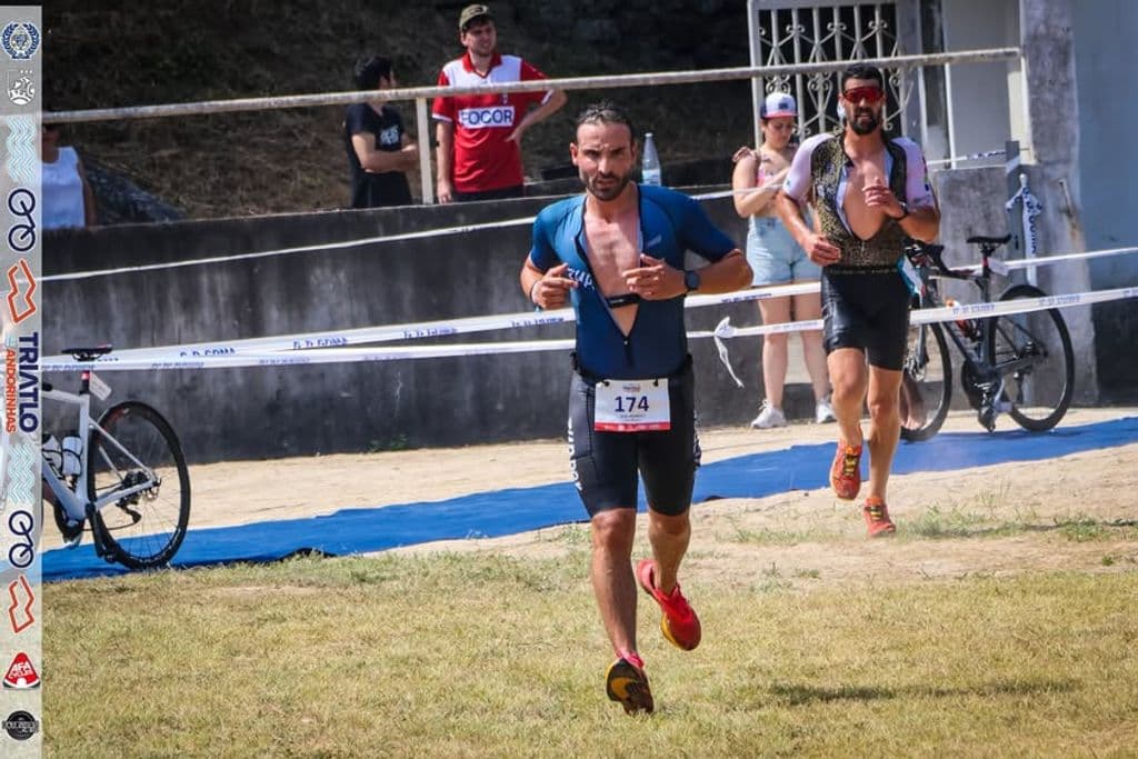 Atleta com o dorsal 174