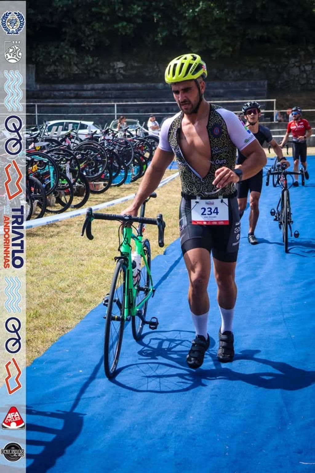 Atleta com o dorsal 234