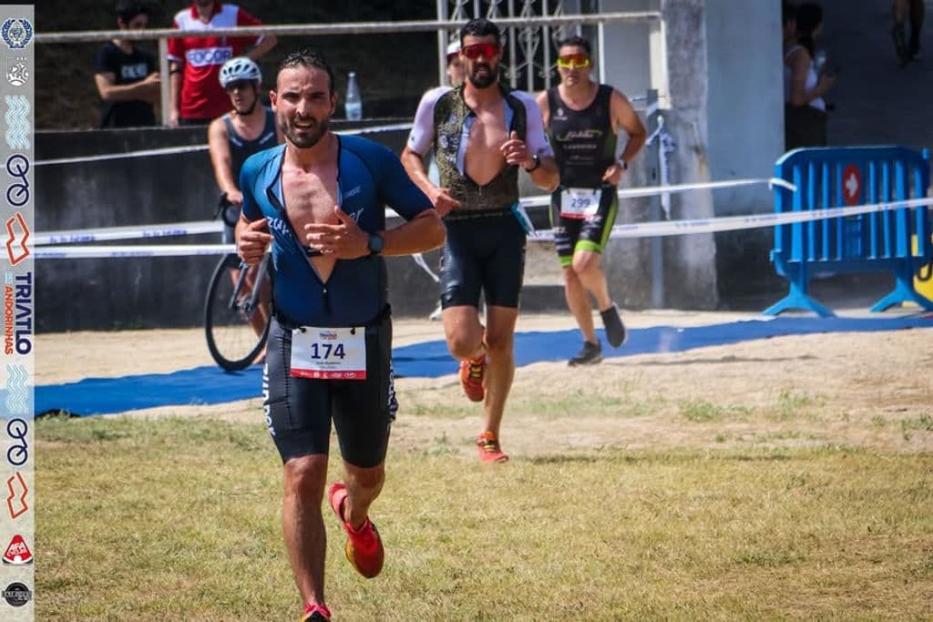 Atleta com o dorsal 174