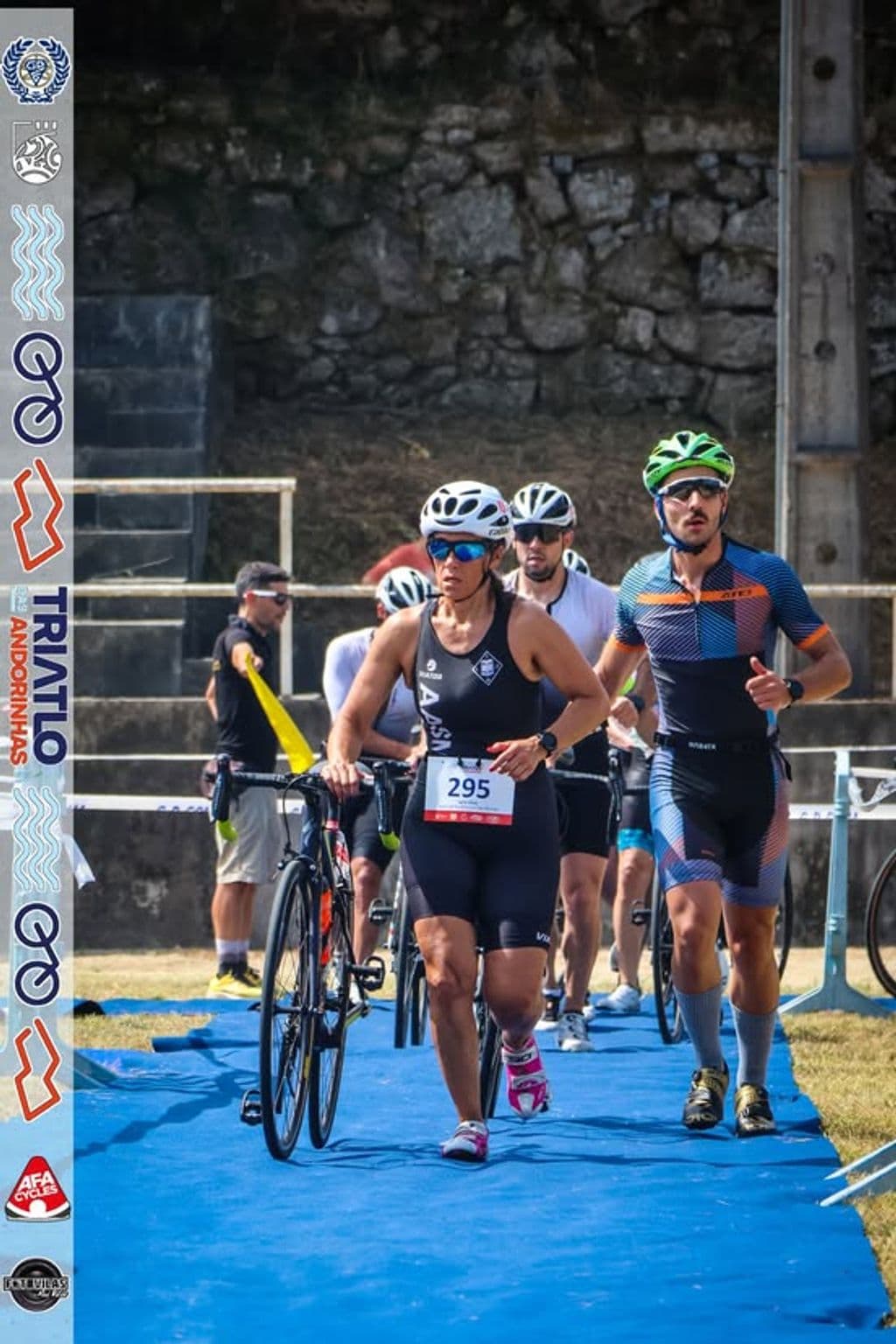 Atleta com o dorsal 295