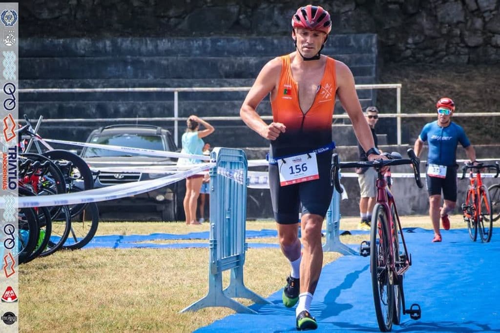 Atleta com o dorsal 156