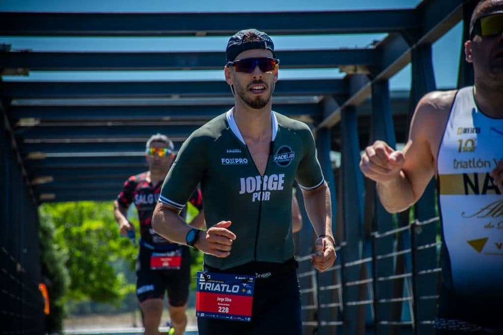 Atleta com o dorsal 228