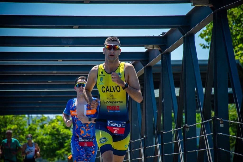 Atleta com o dorsal 435