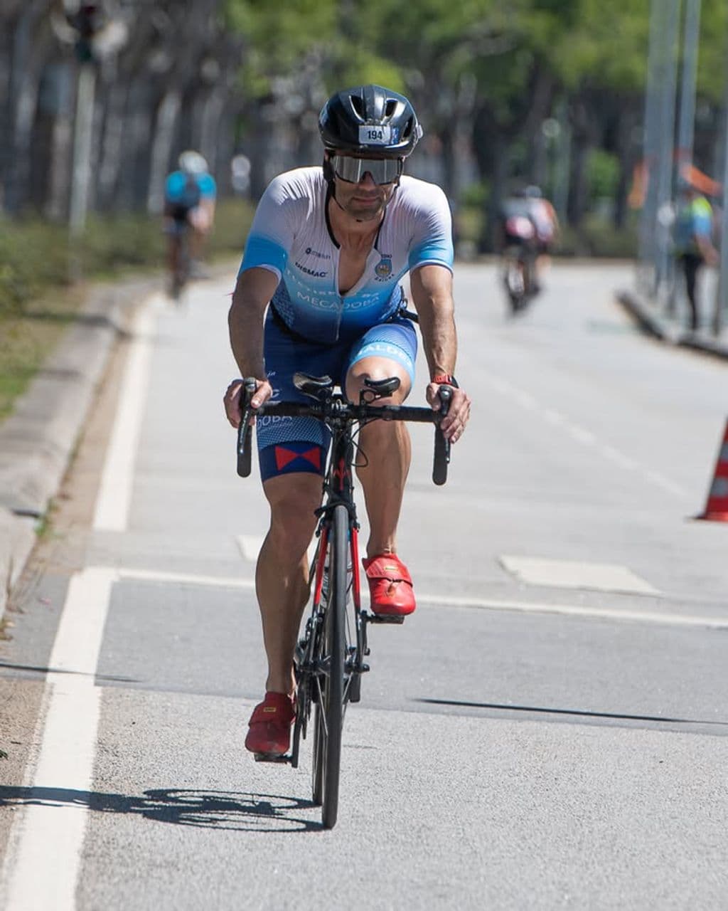 Atleta com o dorsal 194