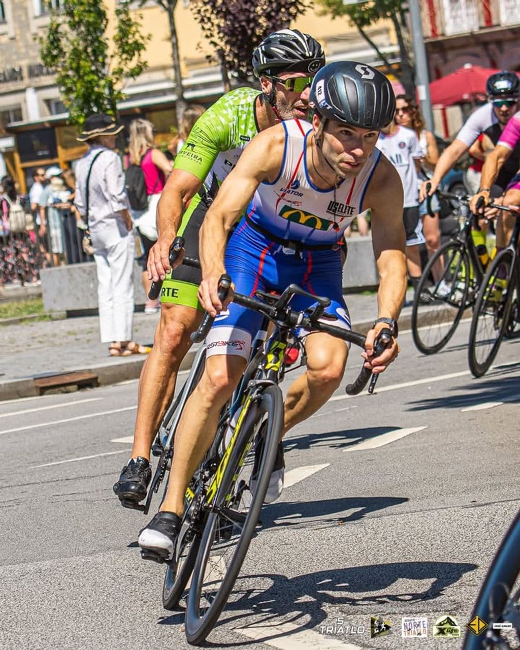Atleta com o dorsal 412