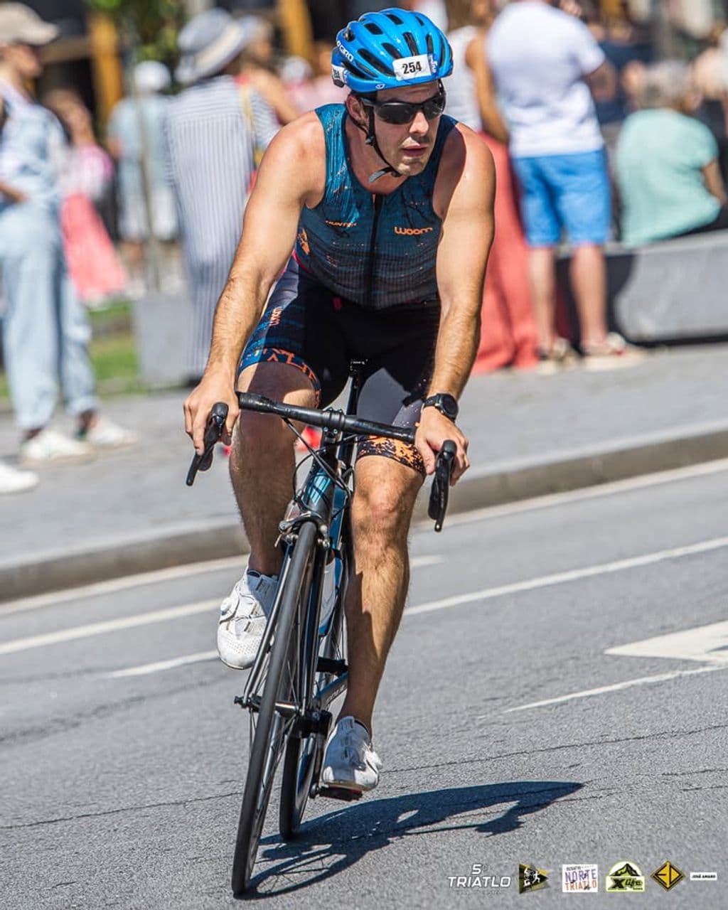 Atleta com o dorsal 254
