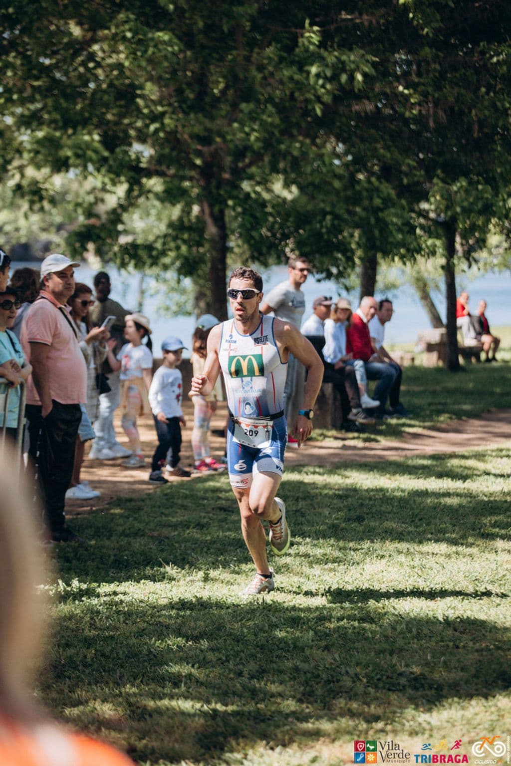 Atleta com o dorsal 209