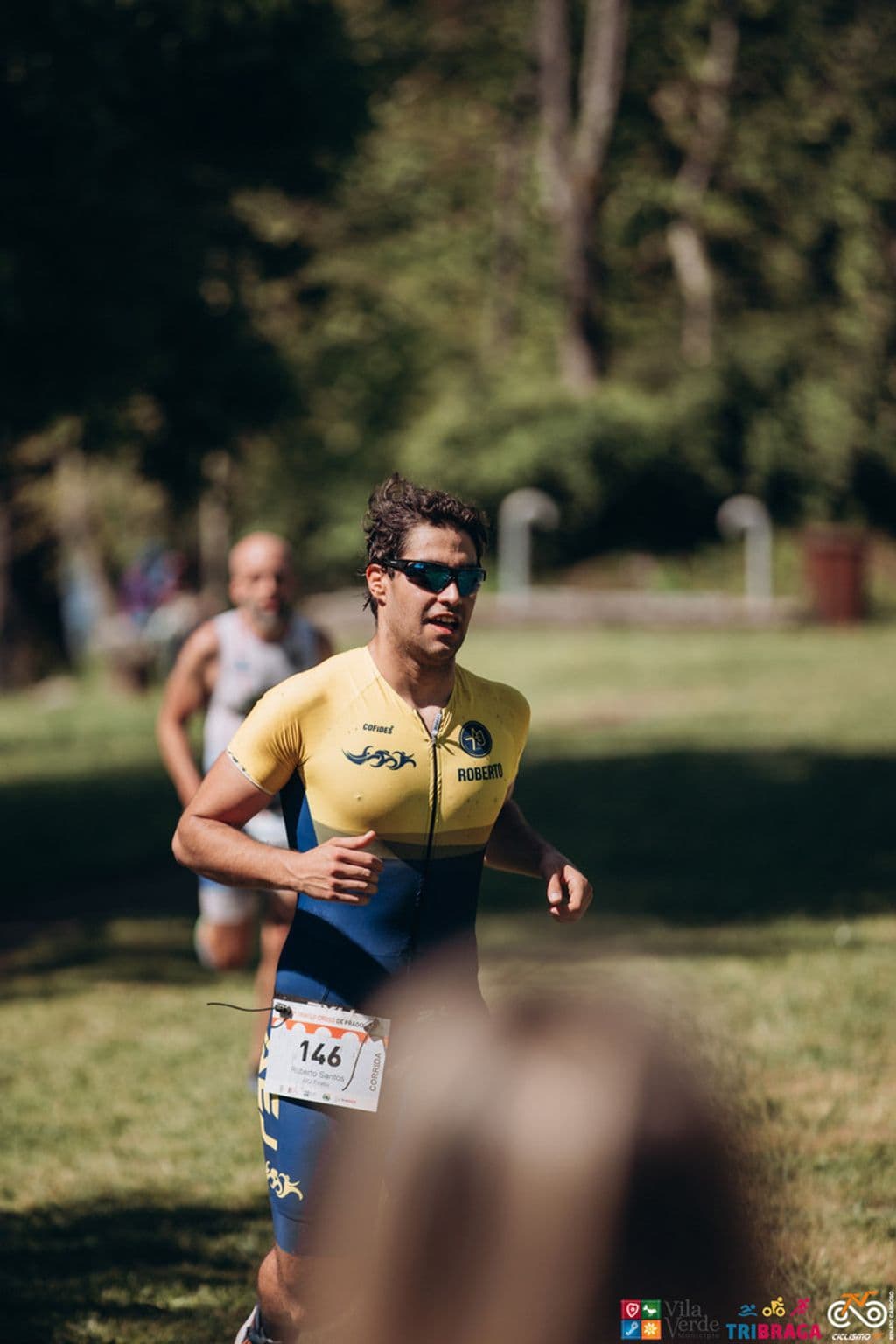 Atleta com o dorsal 146