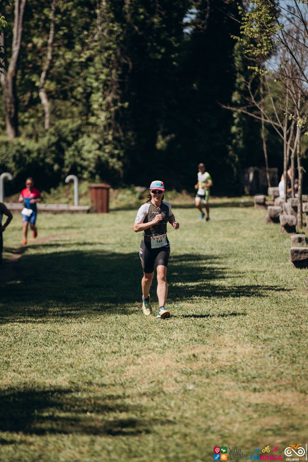 Atleta com o dorsal 168