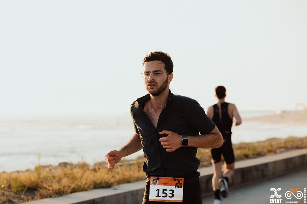 Atleta com o dorsal 153