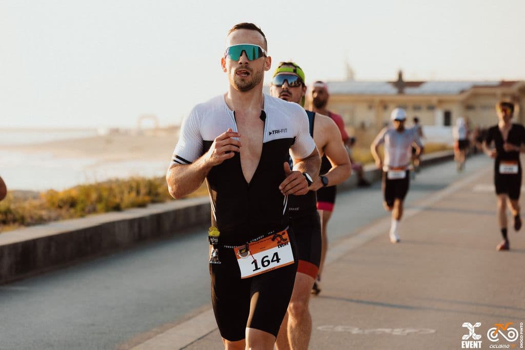 Atleta com o dorsal 164