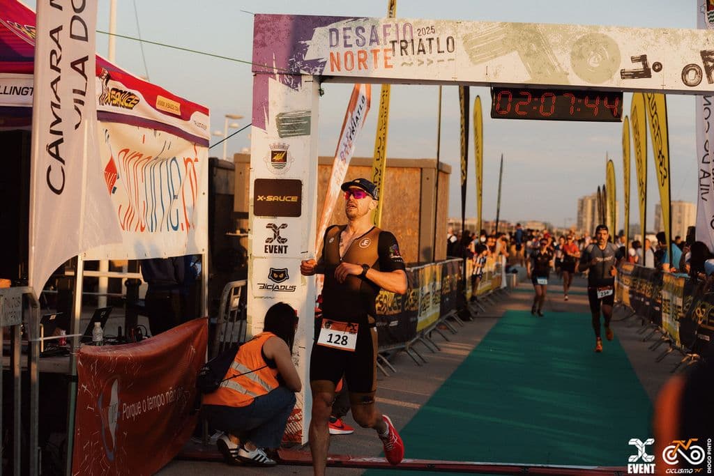 Atleta com o dorsal 128
