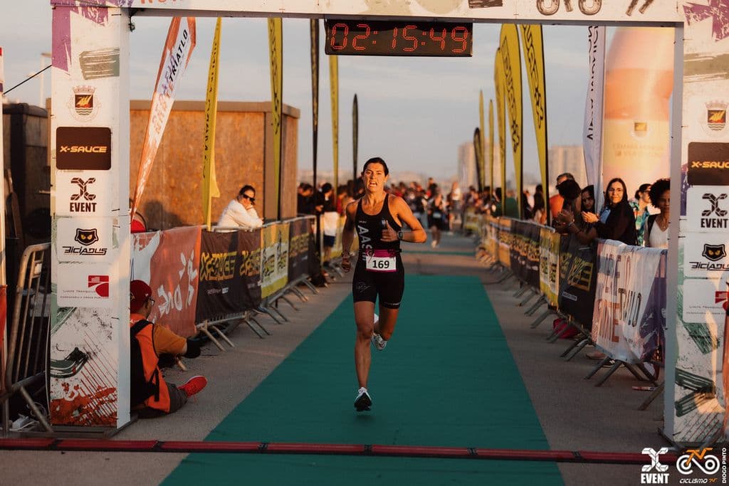Atleta com o dorsal 169