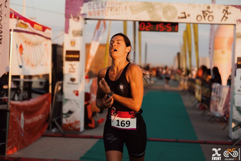 Atleta com o dorsal 169