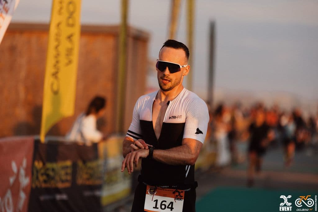 Atleta com o dorsal 164