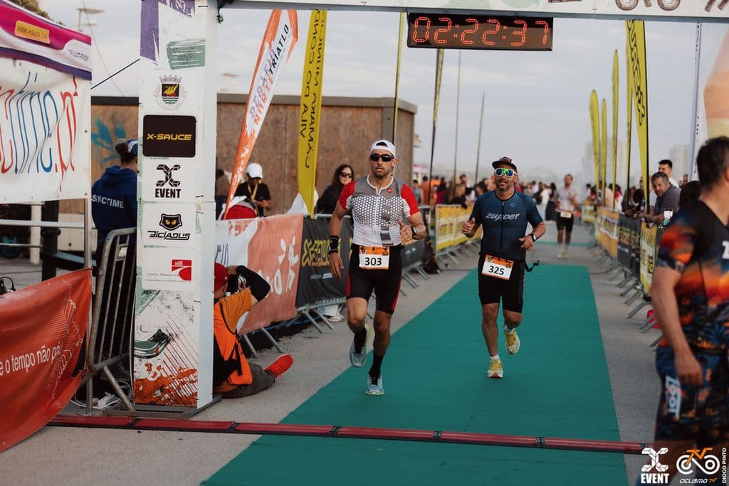 Atleta com o dorsal 303