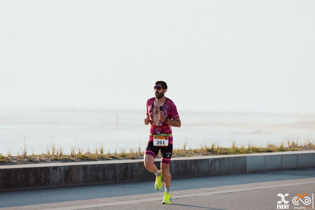 Atleta com o dorsal 261