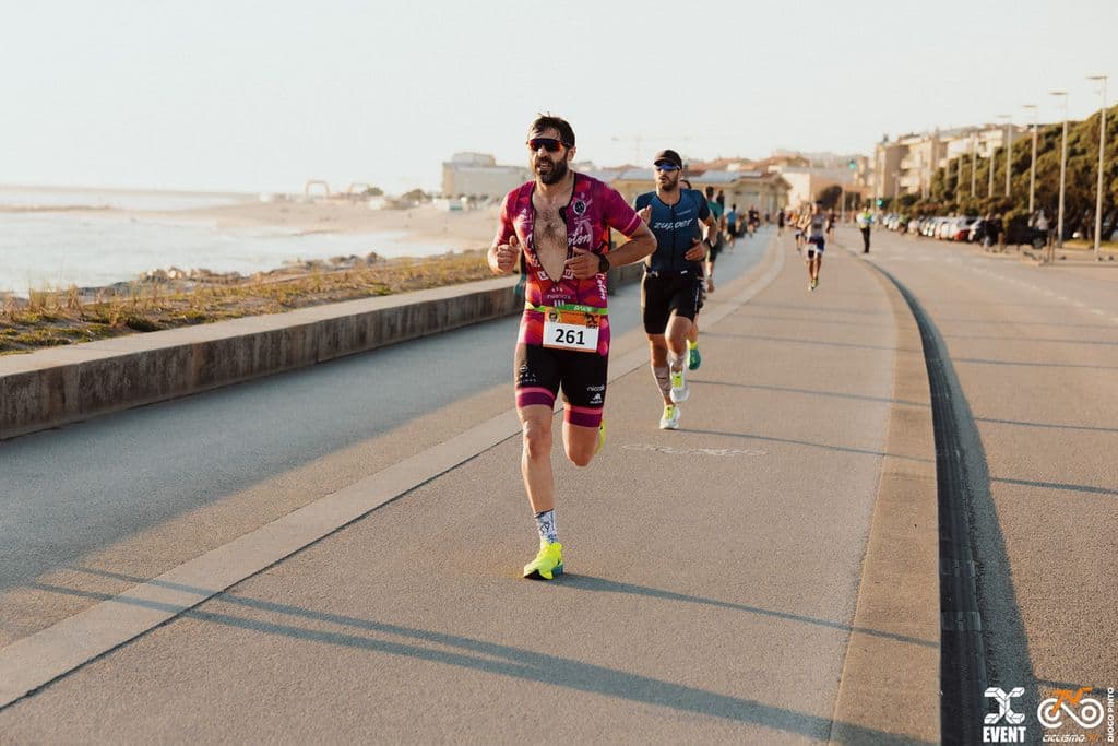 Atleta com o dorsal 261