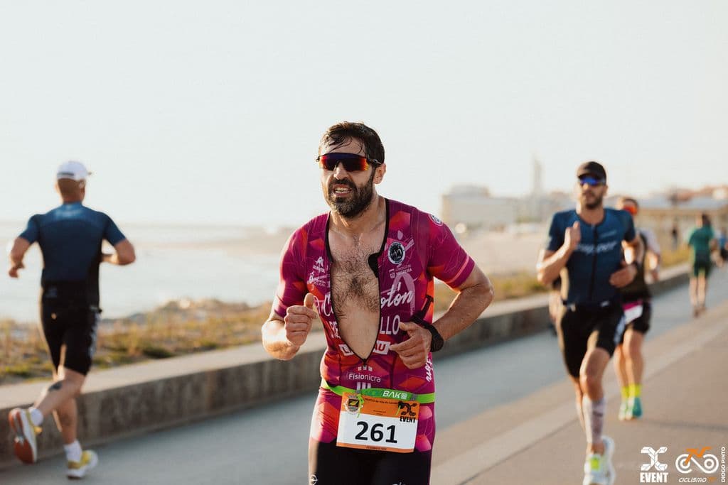 Atleta com o dorsal 261
