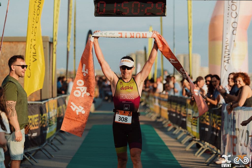 Atleta com o dorsal 308
